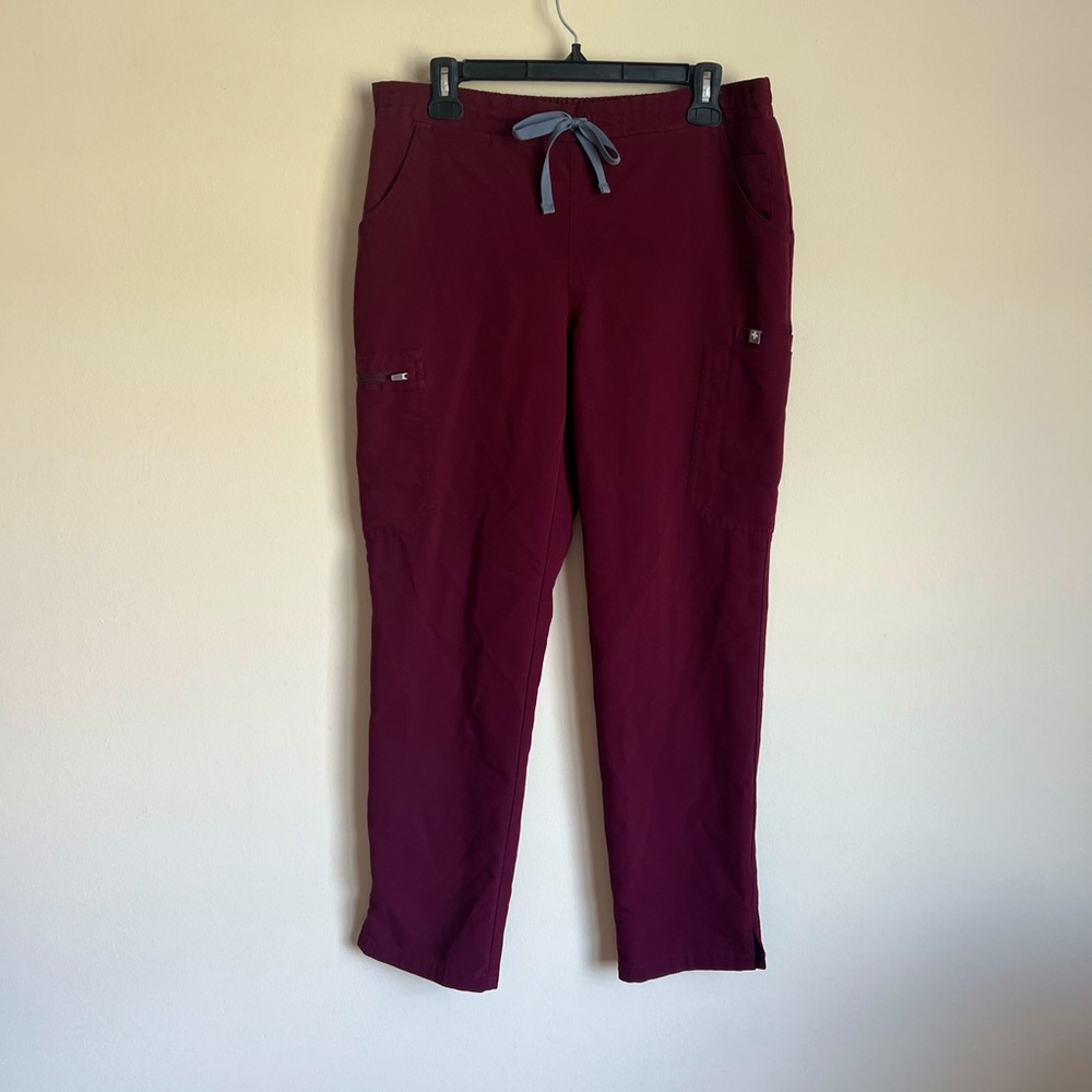 FIGS “Burgundy” Yola Skinny Scrub Pants Size Medium Petite